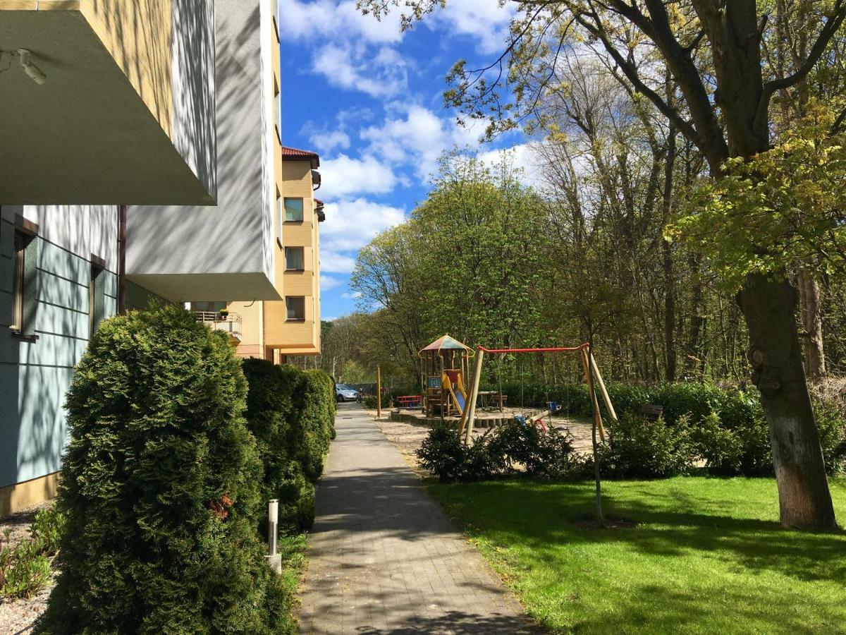 Apartamenty Na Zdrojowej - Visitopl Swinemünde Exterior foto