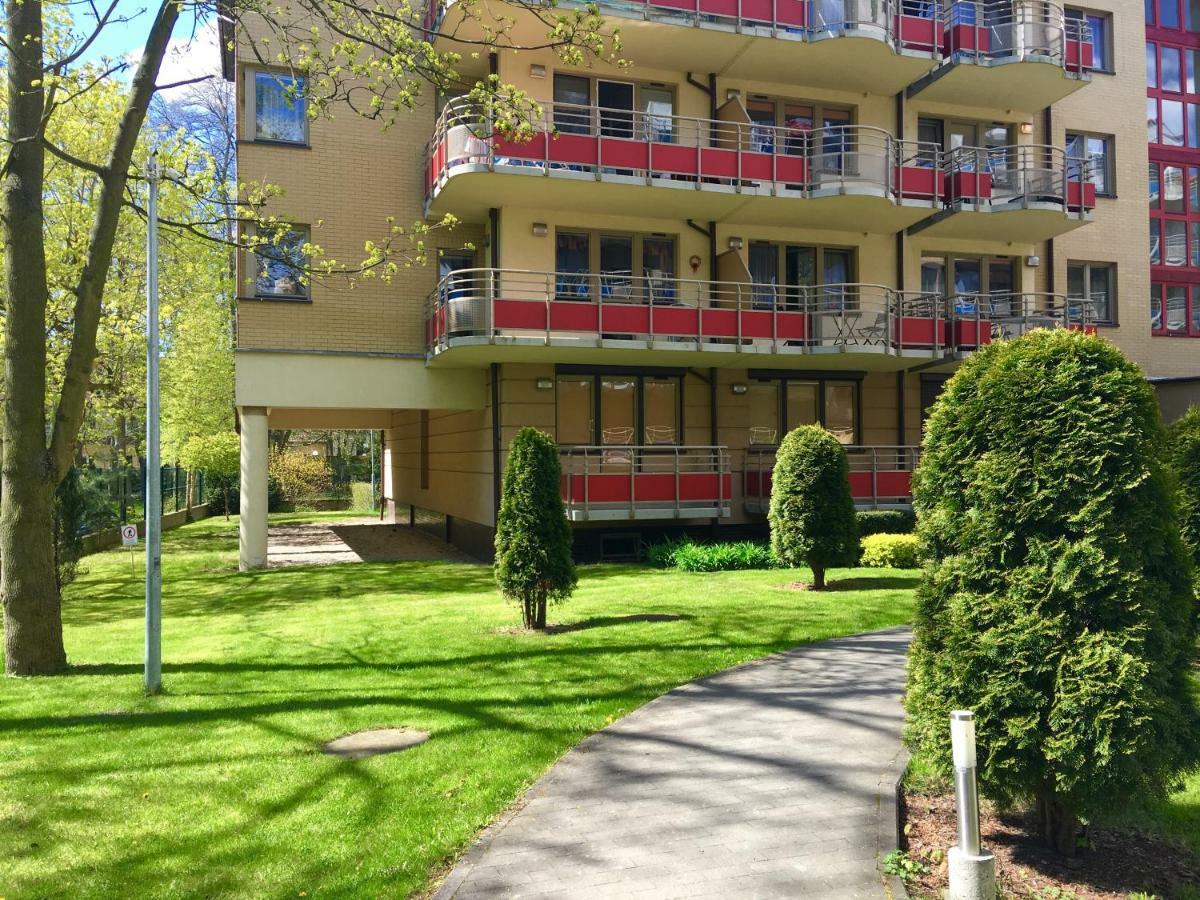 Apartamenty Na Zdrojowej - Visitopl Swinemünde Exterior foto